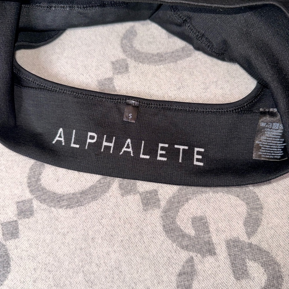 Alphalete Sports Bra, Open Back, Black, Size S - Picture 5 of 7
